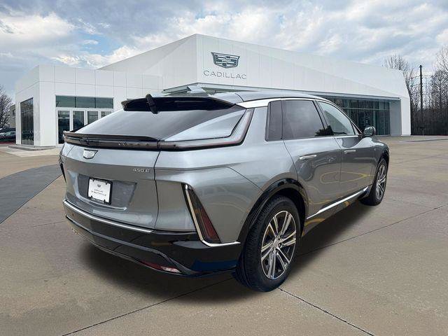 New 2026 Cadillac Lyriq Premium Luxury w/ LPO, Floor Liner Package RWD image 3