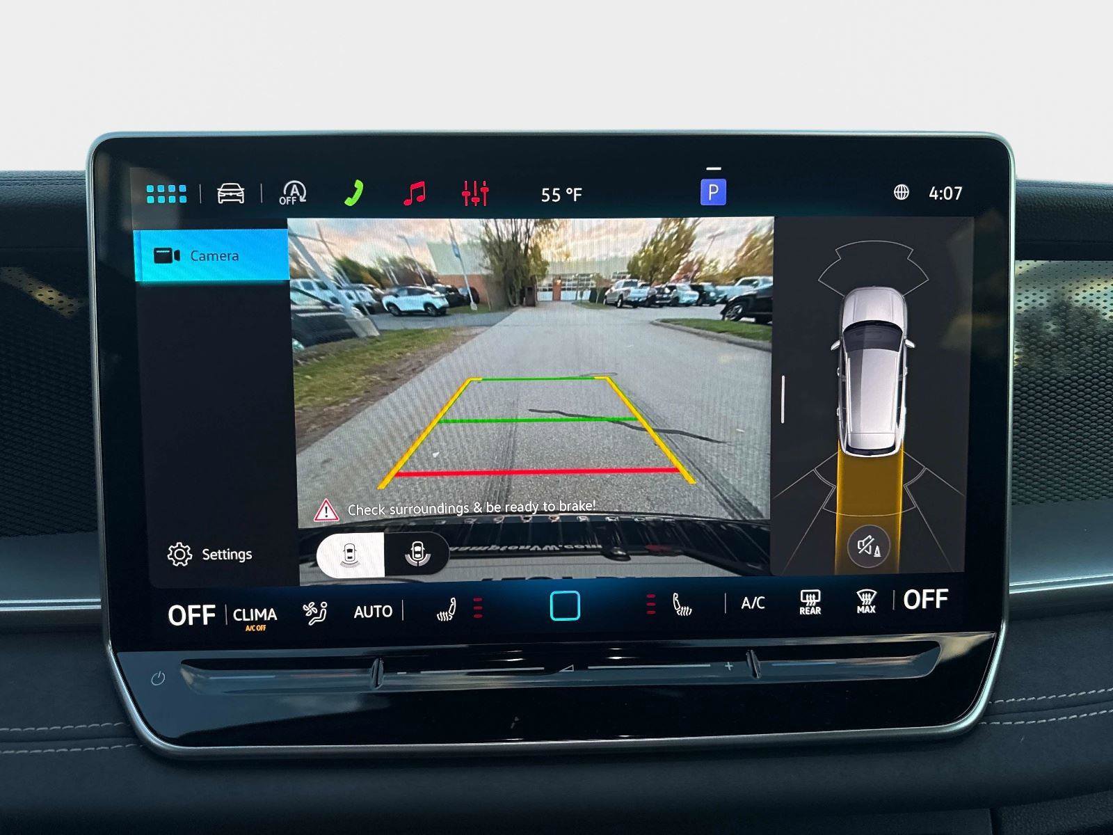 New 2026 Volkswagen Tiguan SE R-Line image 24