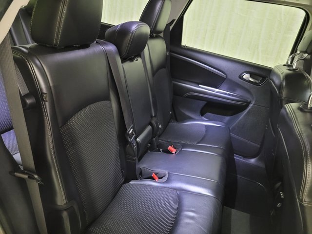 Used 2015 Dodge Journey Crossroad w/ Rear Seat Video Group image 55