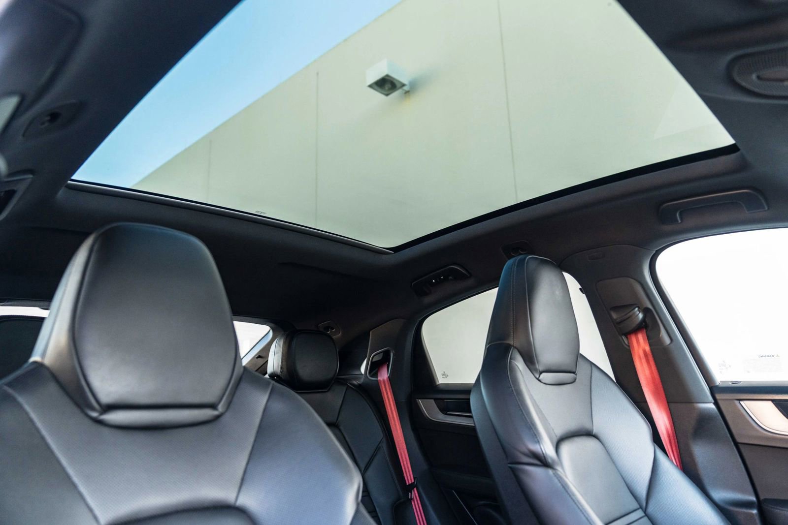 Used 2024 Porsche Cayenne S image 25