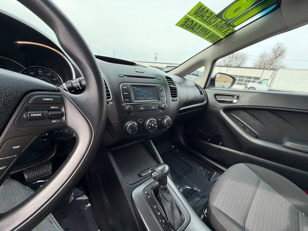 Used 2016 Kia Forte LX w/ LX Popular Plus Package FWD image 31