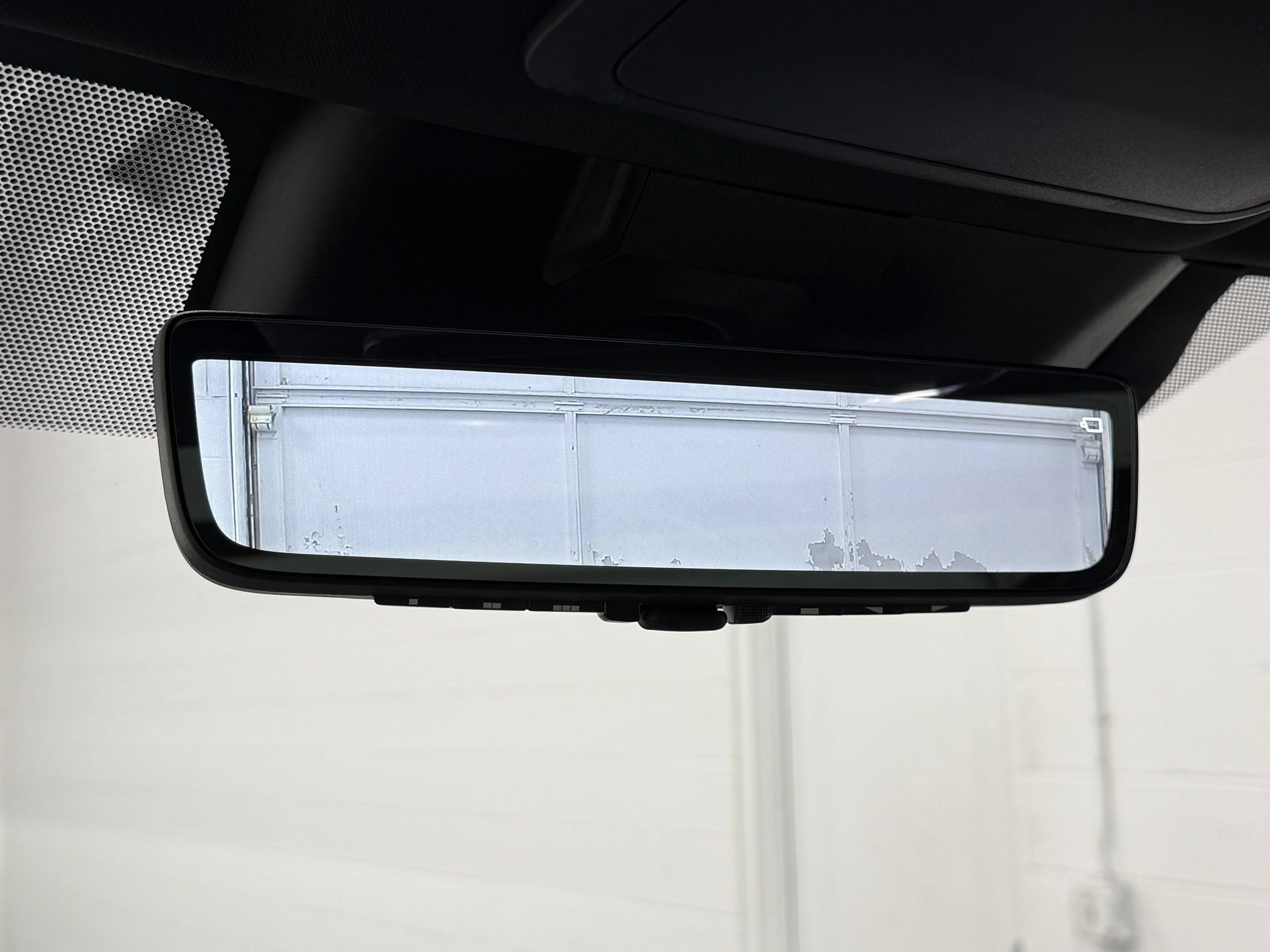 Used 2022 Toyota Tundra Platinum AWD/4WD image 32