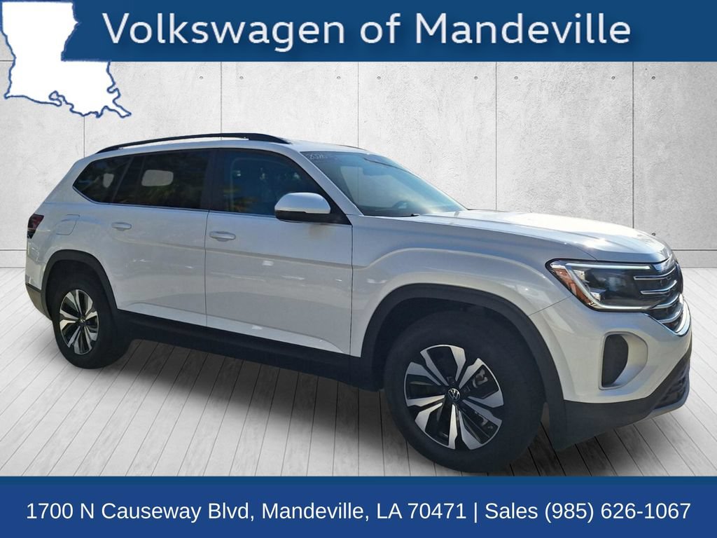 Used 2026 Volkswagen Atlas SE FWD image 3