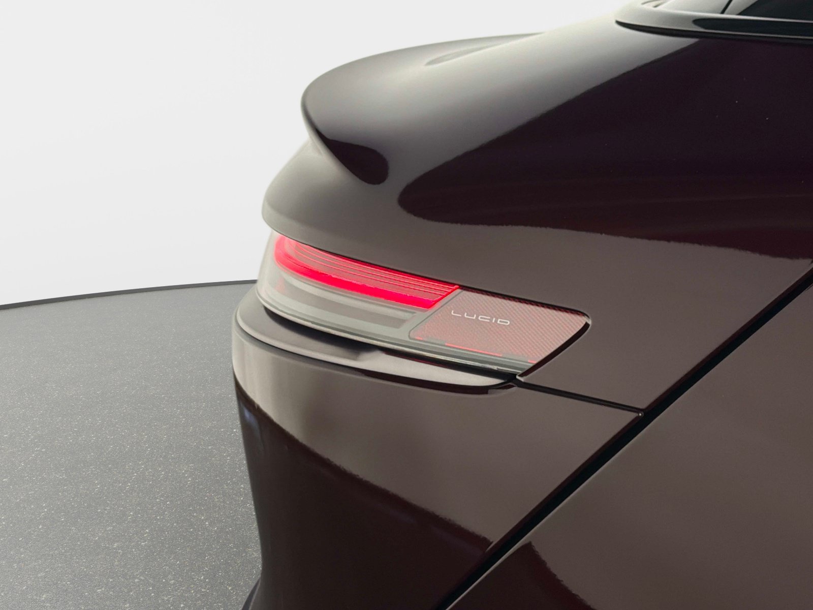 Used 2025 Lucid Air Touring AWD/4WD image 15
