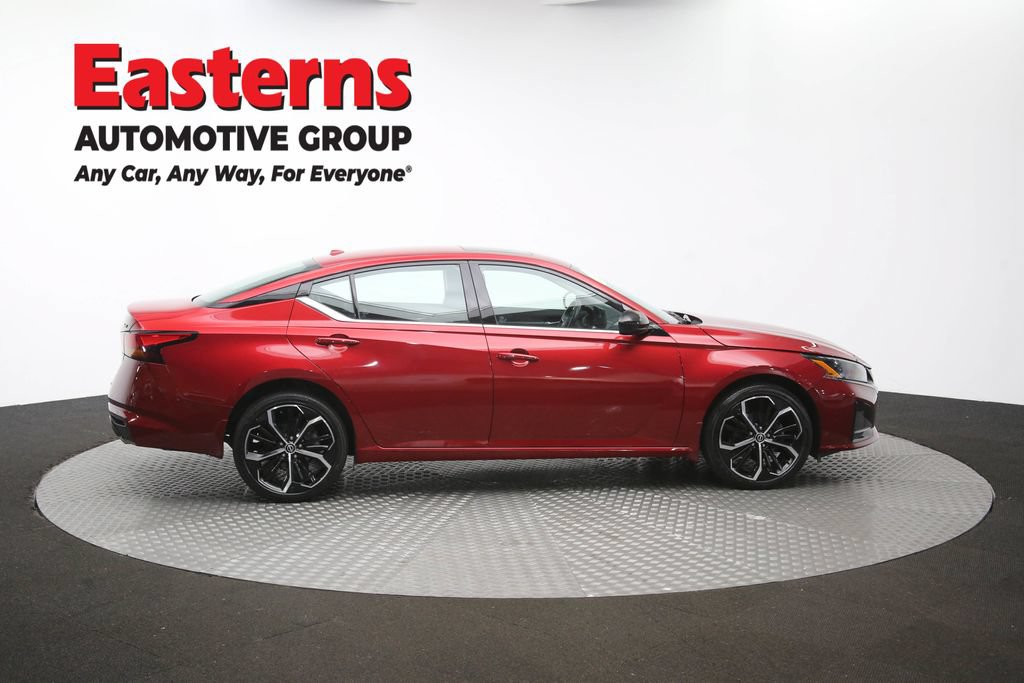 Used 2023 Nissan Altima 2.5 SR w/ SR Premium Package AWD/4WD image 45
