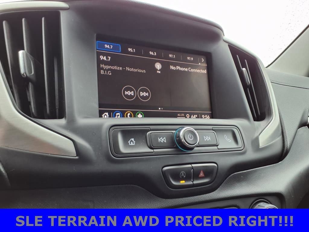 Used 2022 GMC Terrain SLE image 18