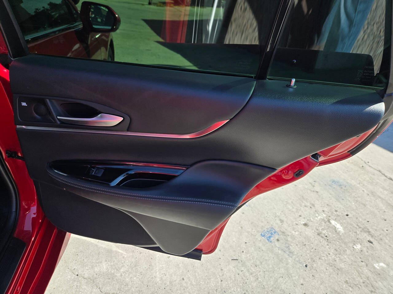 Used 2021 Toyota Mirai w/ Advanced Technology Package RWD image 29