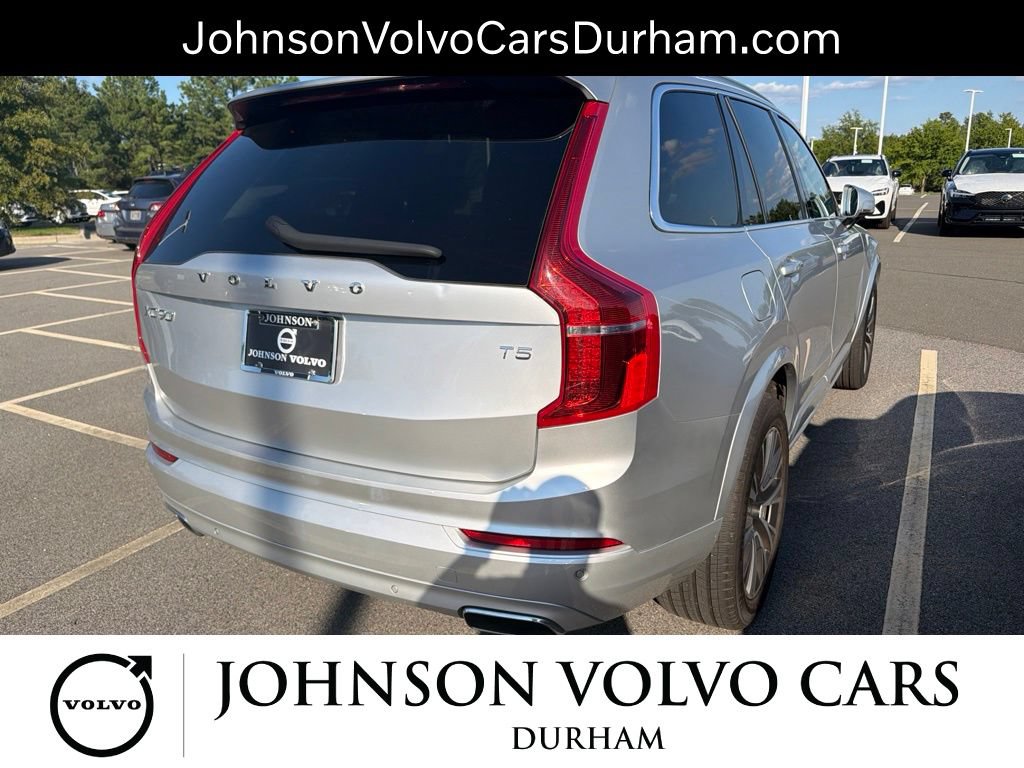 Used 2021 Volvo XC90 T5 Momentum w/ Climate Package FWD image 8