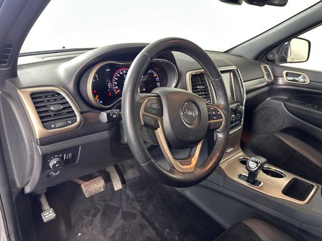 Used 2015 Jeep Grand Cherokee Altitude image 13