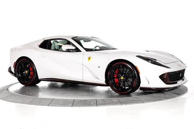 Used 2021 Ferrari 812 GTS RWD image 12