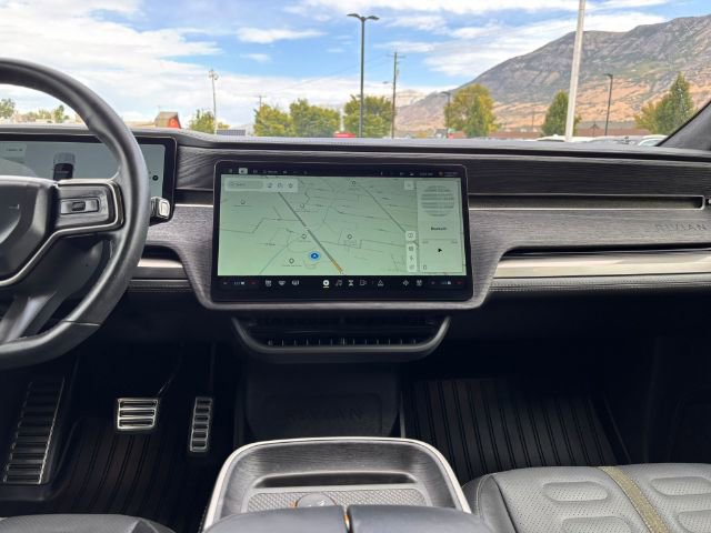 Used 2024 Rivian R1S Adventure image 23
