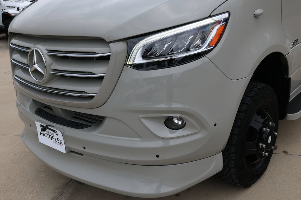 Used 2023 Mercedes-Benz Sprinter 3500 image 54