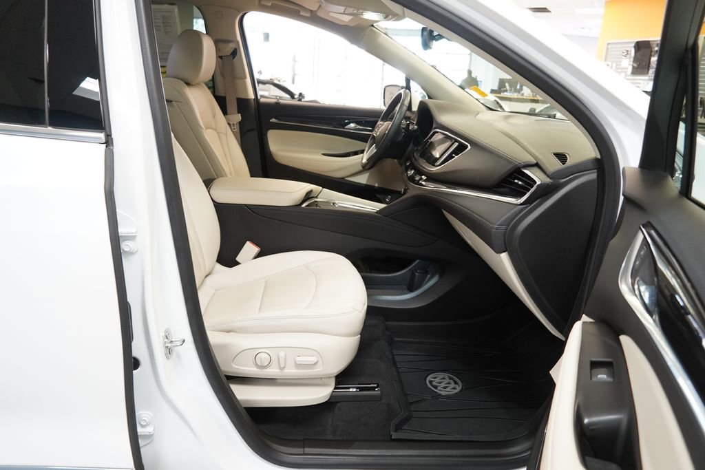 Used 2023 Buick Enclave Essence w/ LPO, Floor Liner Package image 26