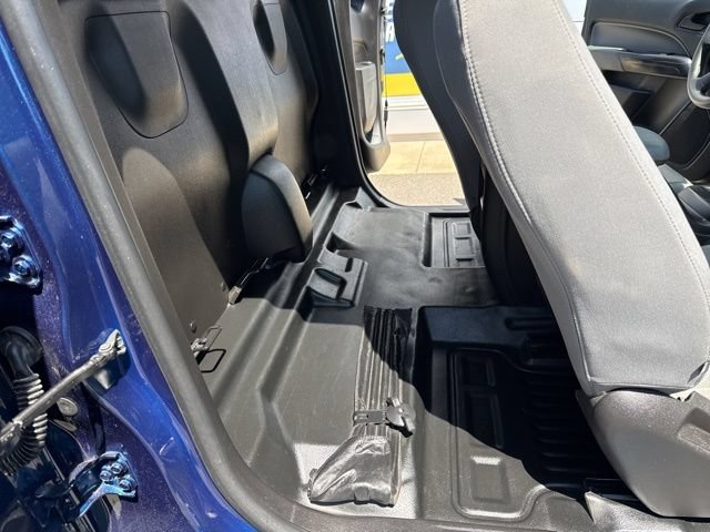 Used 2019 Chevrolet Colorado W/T RWD image 22