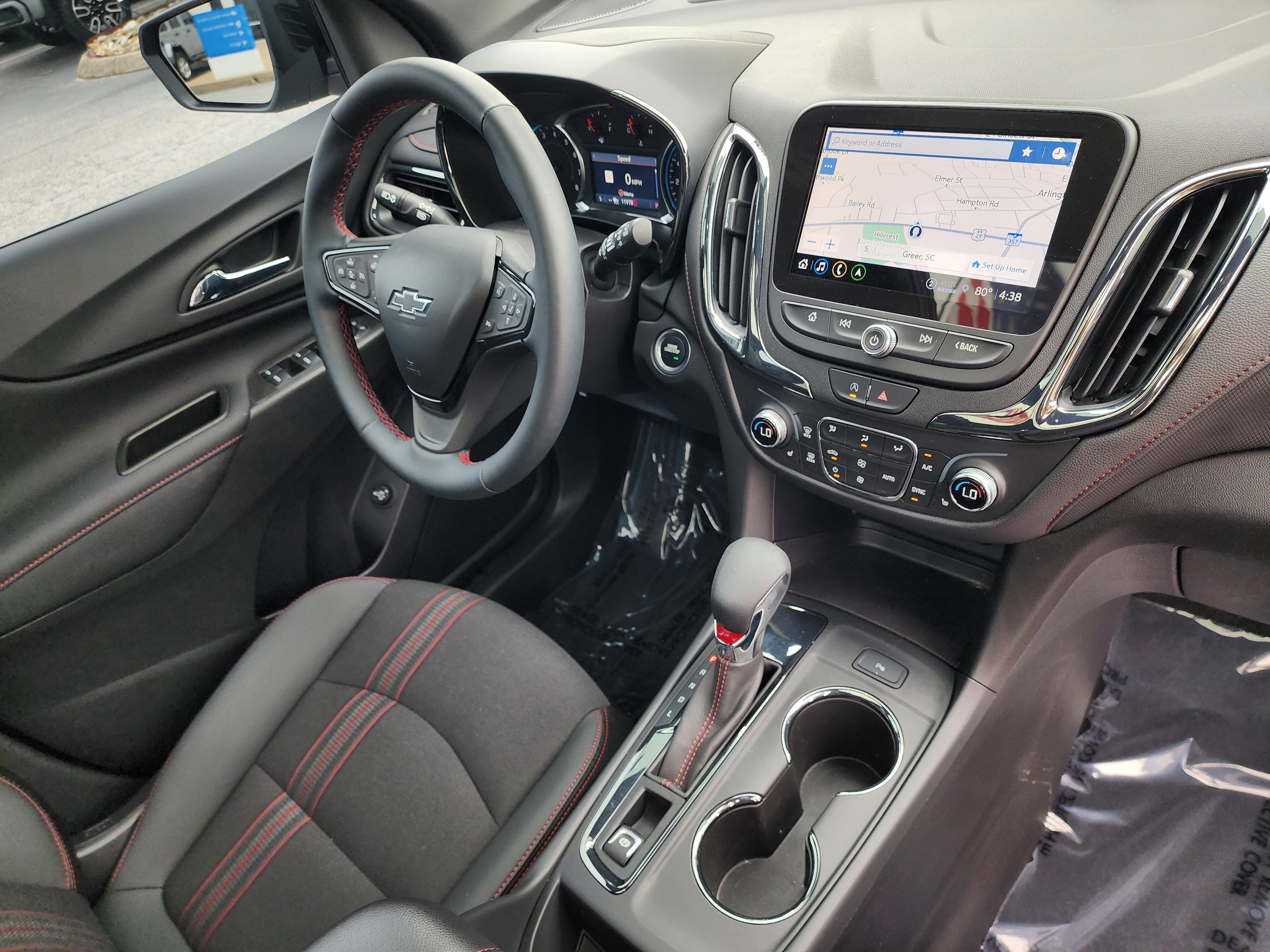 Used 2024 Chevrolet Equinox RS FWD image 15