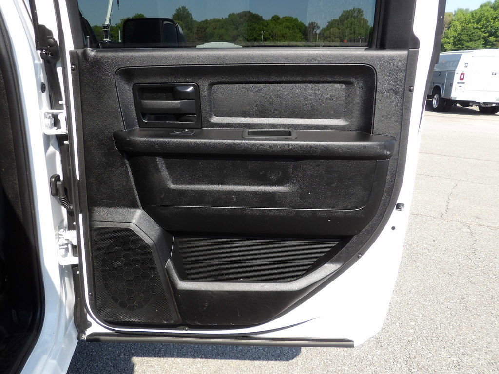 Used 2022 RAM 3500 Tradesman w/ Chrome Appearance Group AWD/4WD image 34