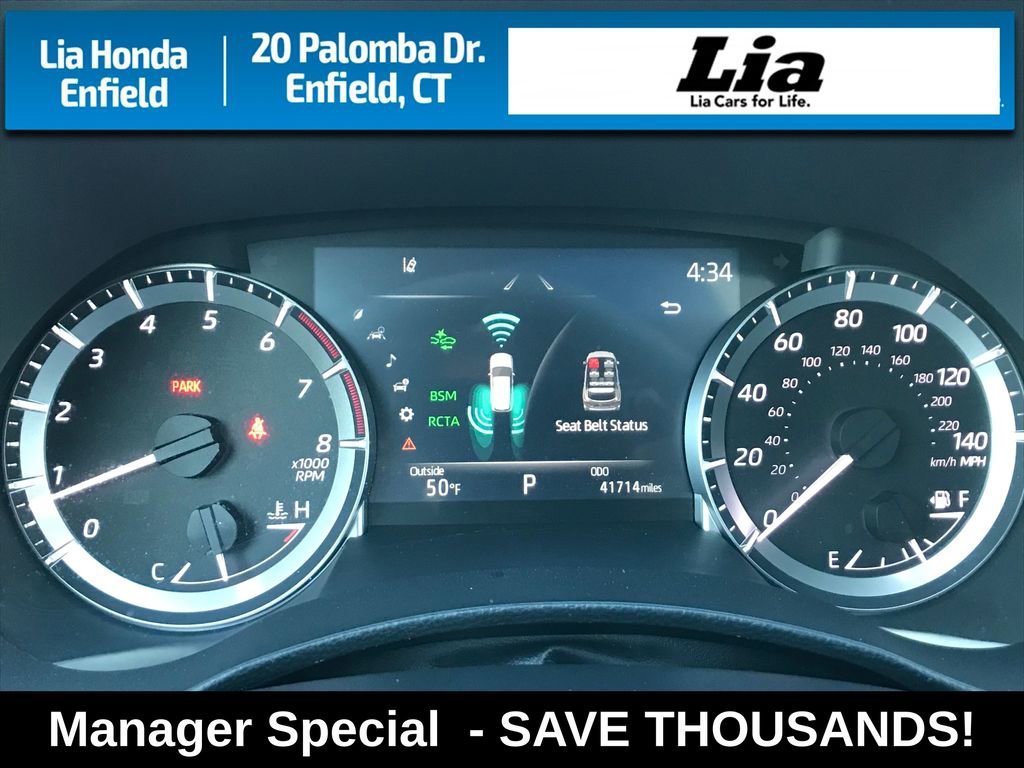 Used 2023 Toyota Highlander XLE image 19