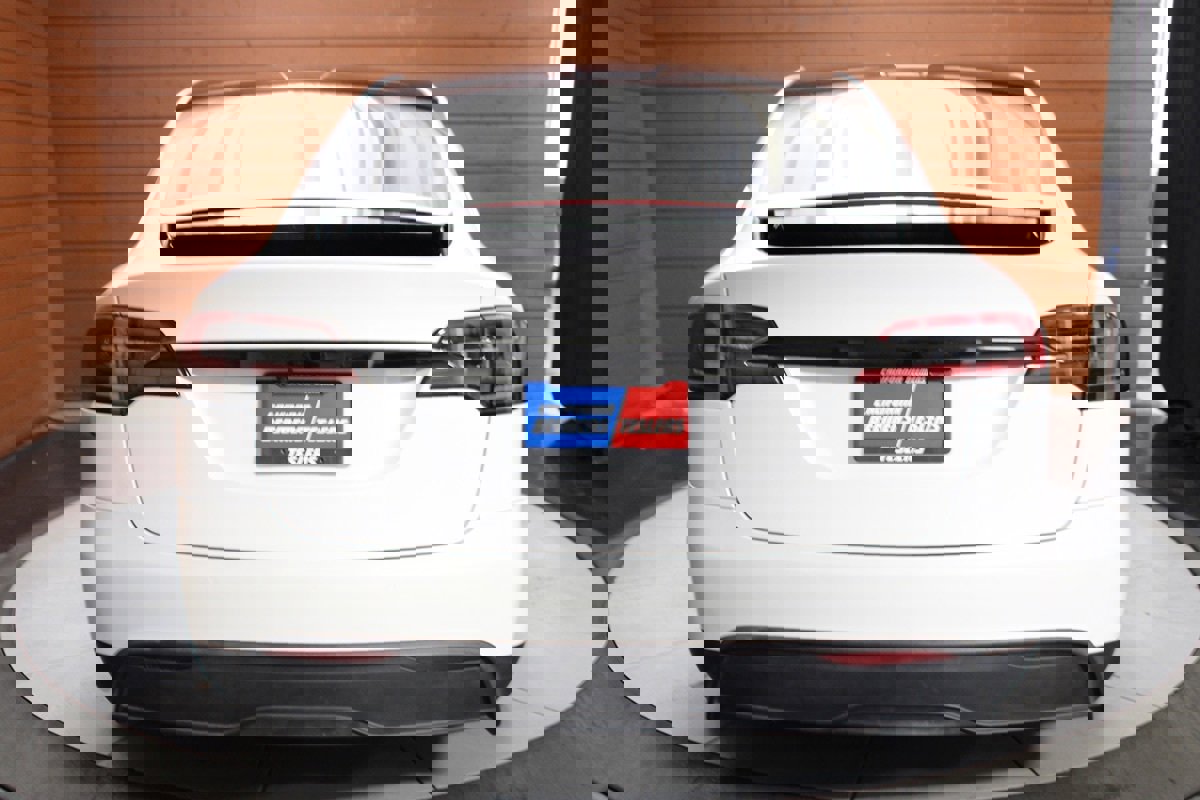 Used 2022 Tesla Model X Plaid image 45