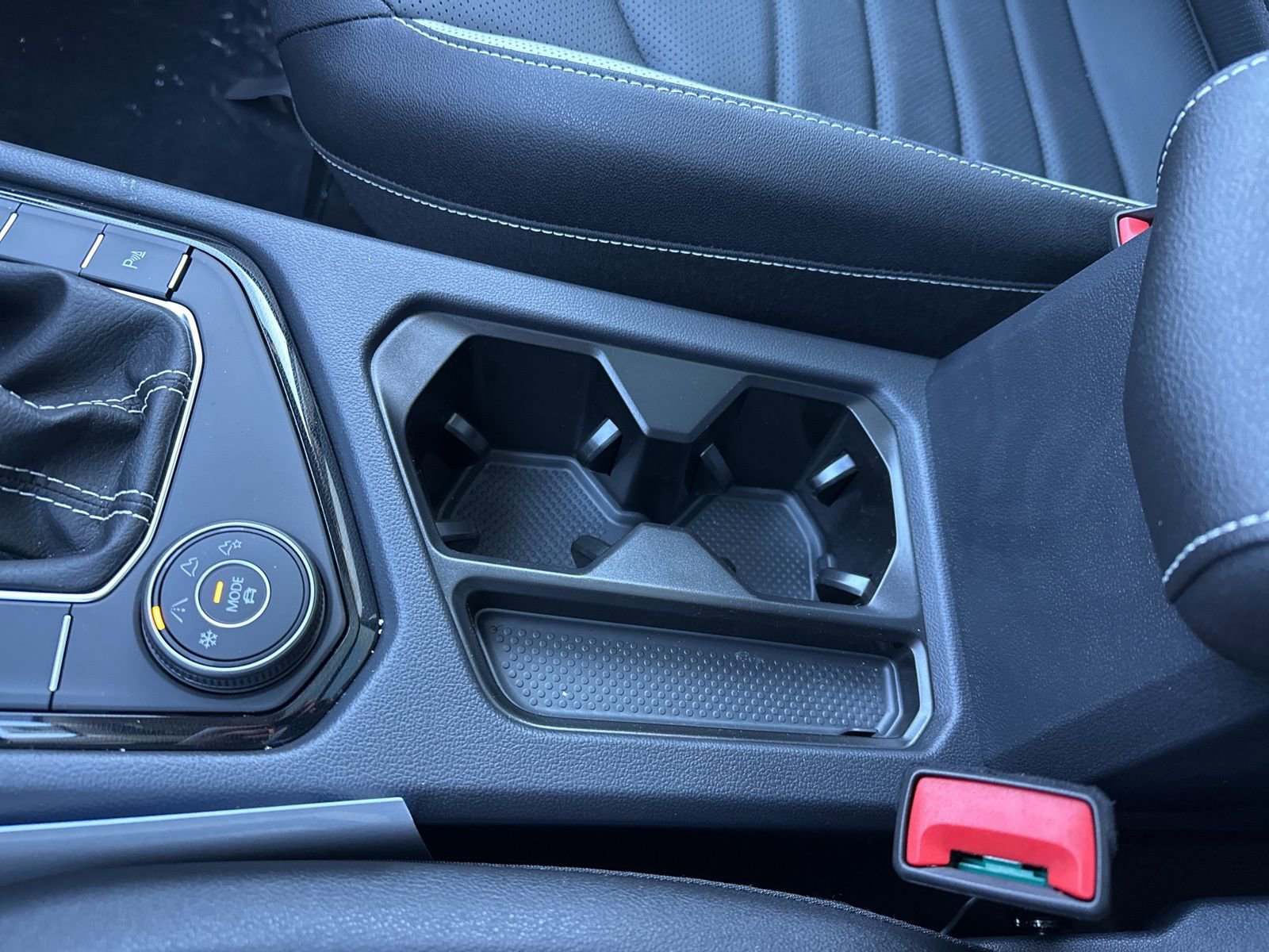 New 2026 Volkswagen Taos SEL AWD/4WD image 51