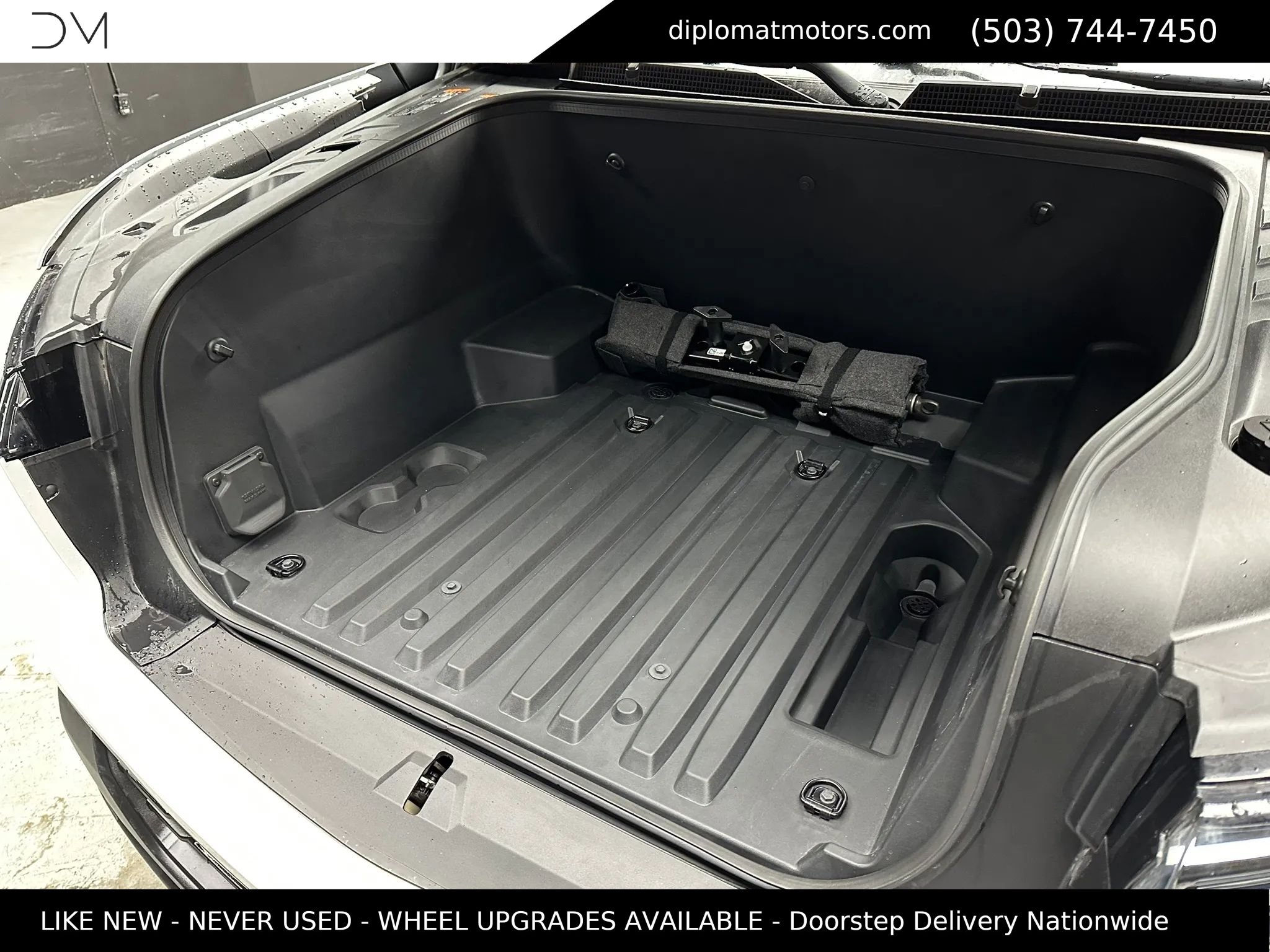 Used 2024 Chevrolet Silverado EV W/T image 46