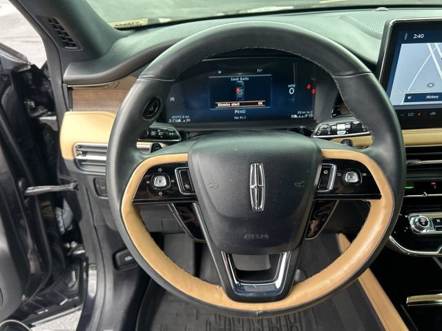Used 2023 Lincoln Corsair Reserve w/ Jet Appearance Package FWD image 20