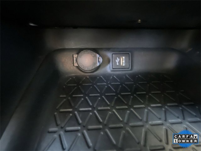 Used 2023 Toyota RAV4 XLE Premium image 26