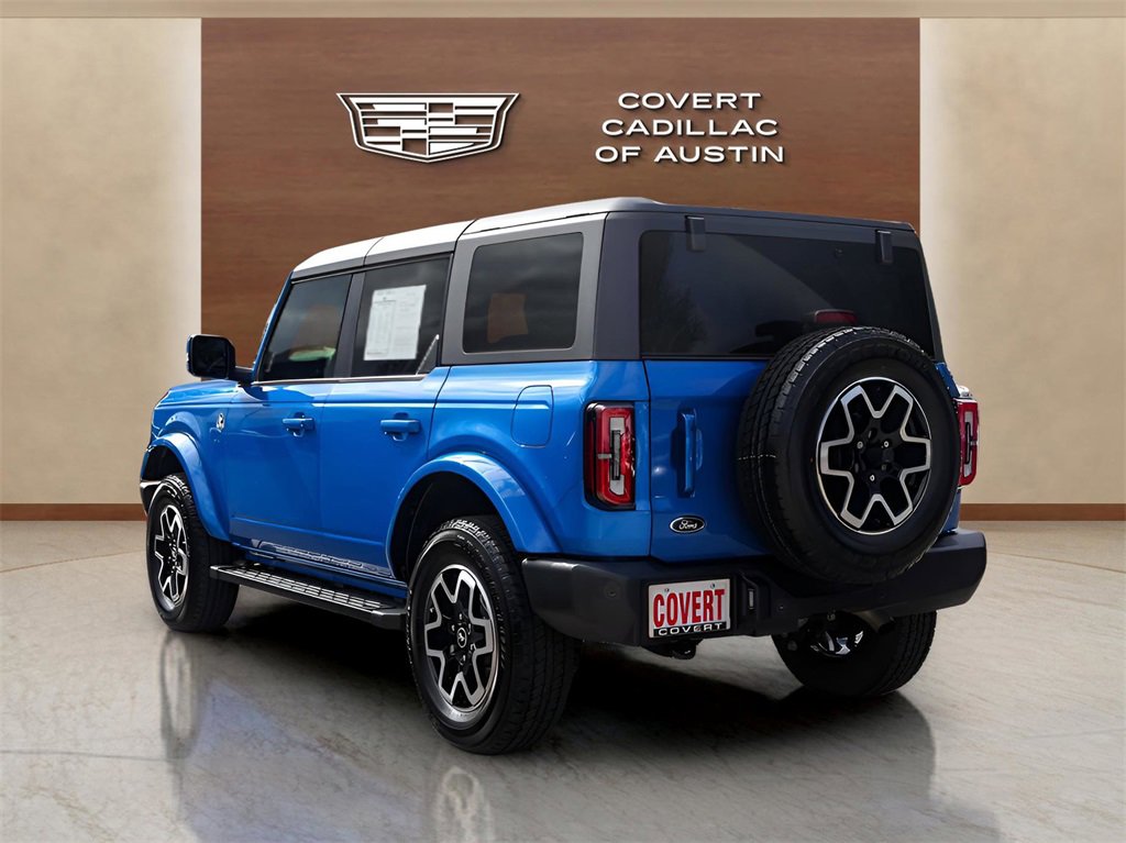 Used 2024 Ford Bronco Outer Banks image 3