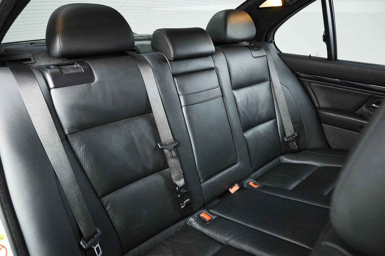 Used 2003 BMW M5 RWD image 83