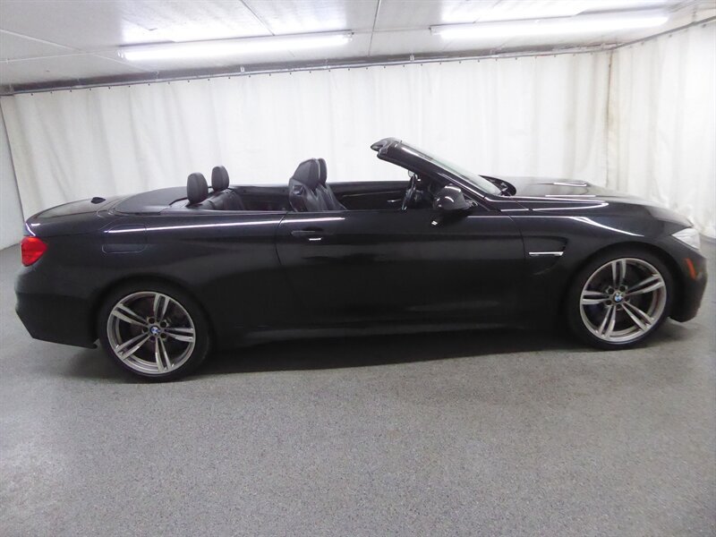 Used 2015 BMW M4 Convertible RWD image 8