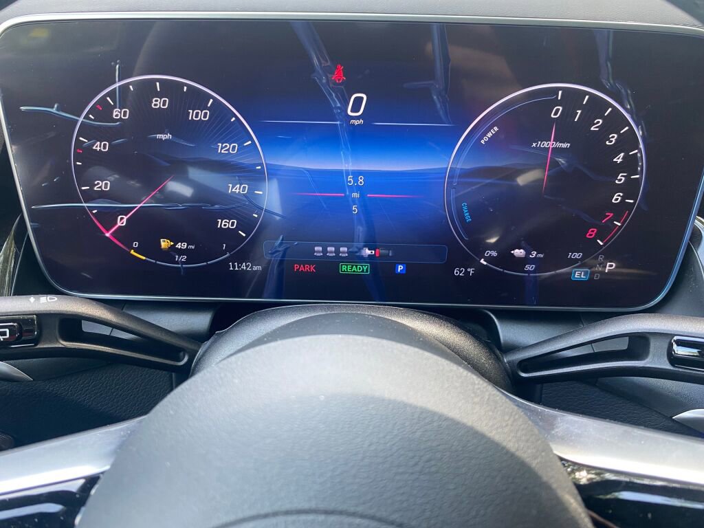 New 2026 Mercedes-Benz GLC 350e 4MATIC image 9