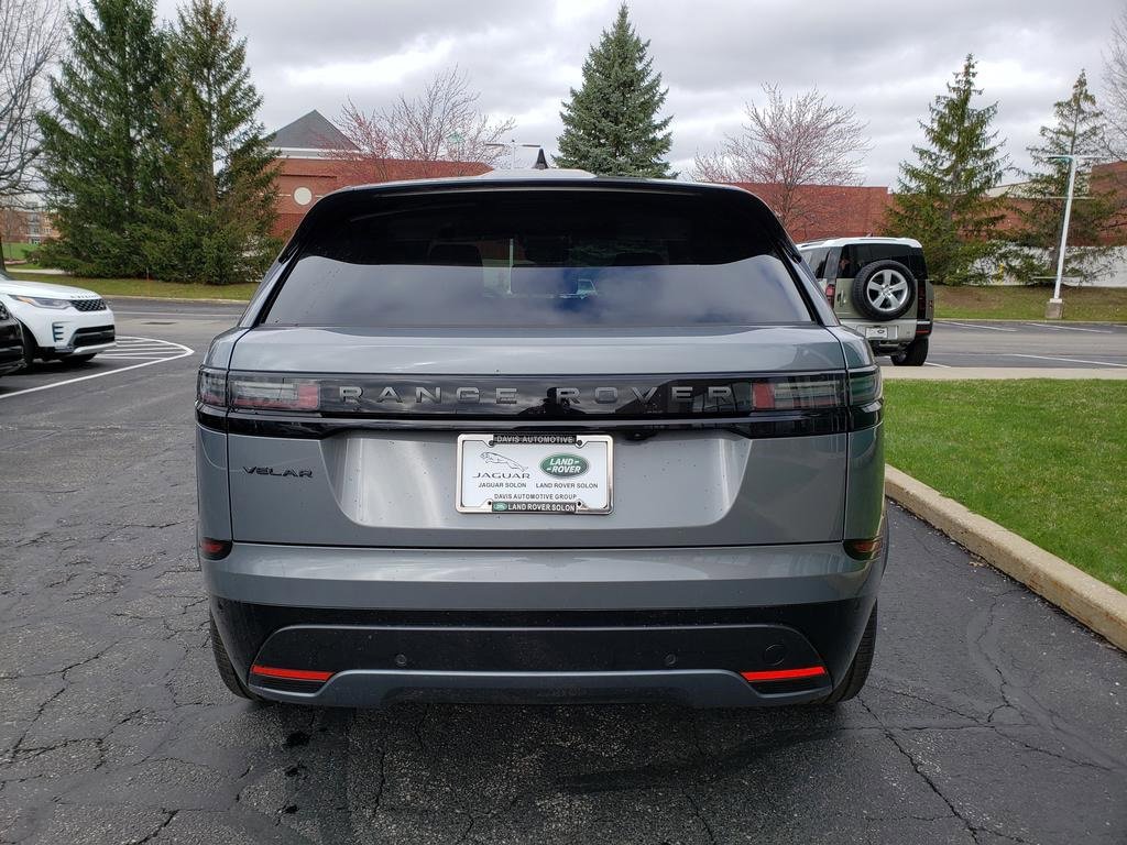 New 2026 Land Rover Range Rover Velar Dynamic SE image 6
