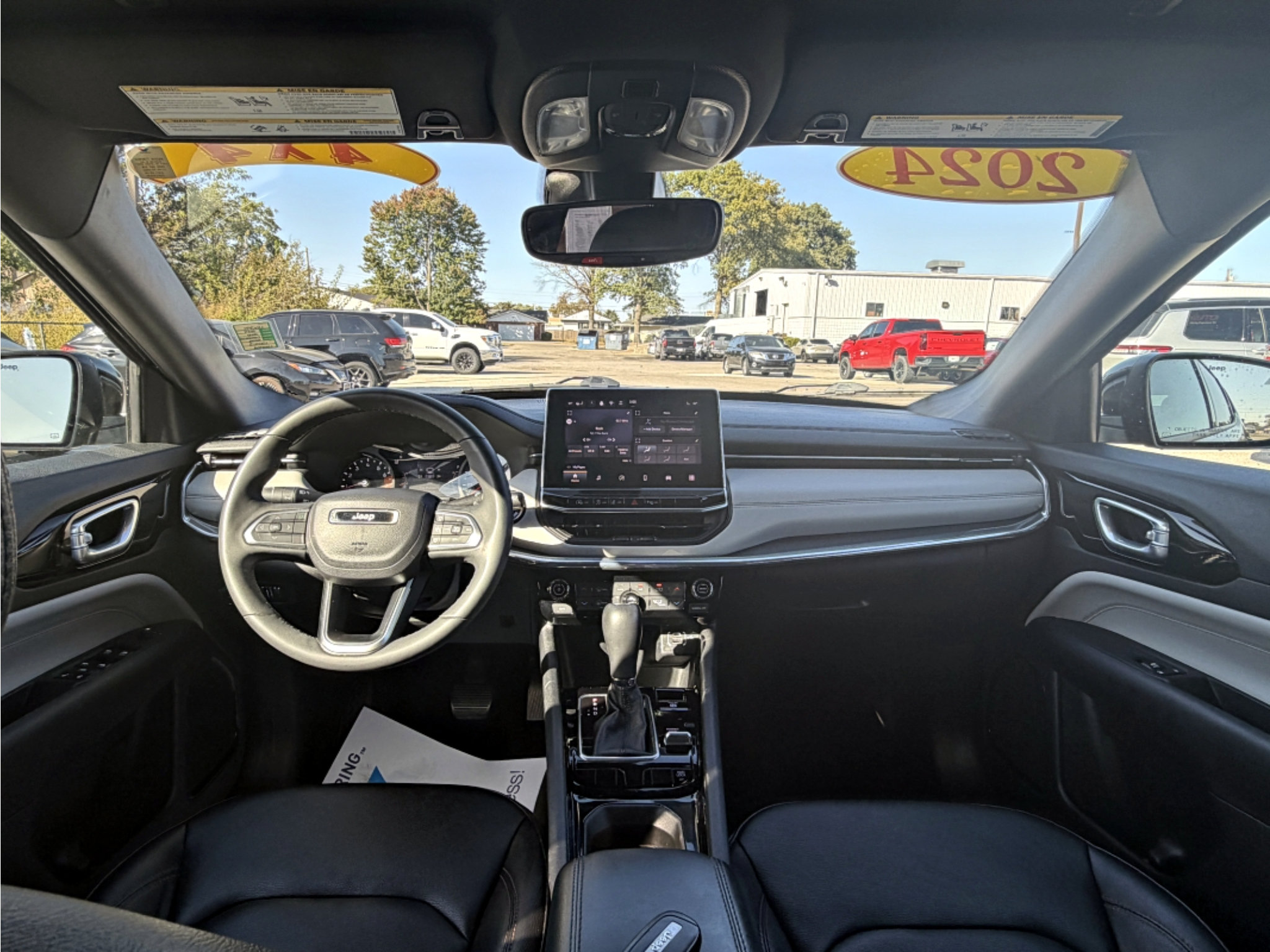 Used 2024 Jeep Compass Limited AWD/4WD image 11