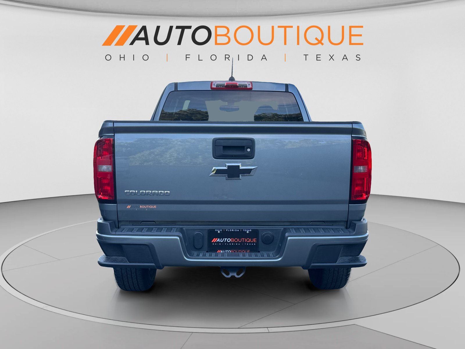 Used 2020 Chevrolet Colorado W/T w/ WT Convenience Package RWD image 4