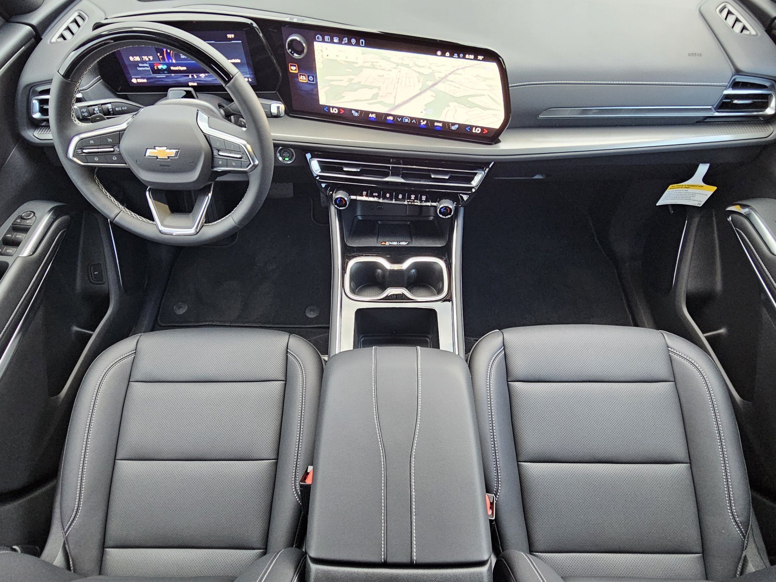 New 2027 Chevrolet Traverse LT w/ Enhanced Driving Package FWD image 18