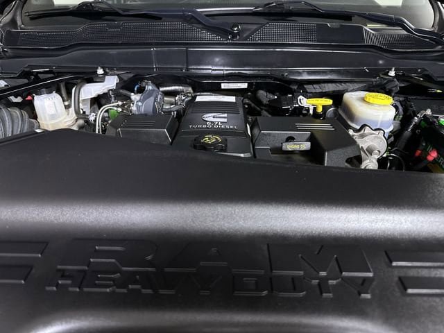 Used 2022 RAM 3500 Limited AWD/4WD image 31