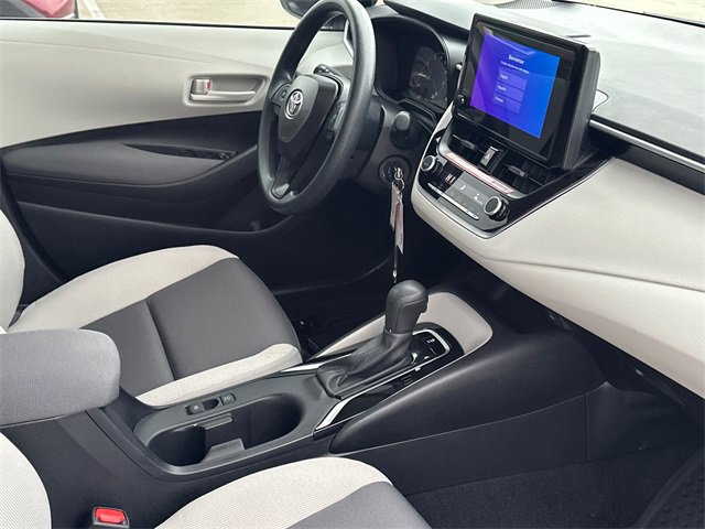 Certified 2025 Toyota Corolla LE image 10