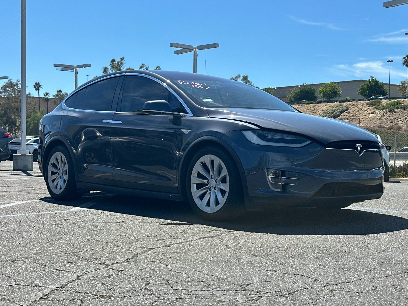 Used 2016 Tesla Model X 90D AWD/4WD image 2