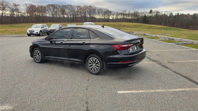 Used 2021 Volkswagen Jetta SE image 6