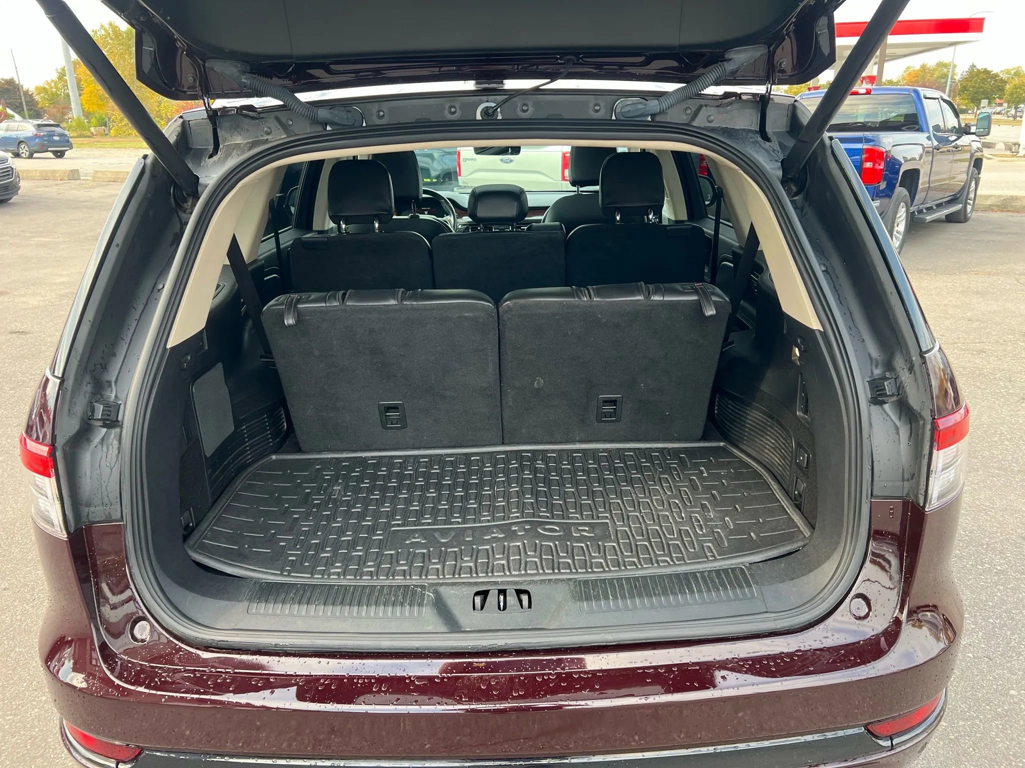 Used 2023 Lincoln Aviator Grand Touring w/ Equipment Group 301A image 16