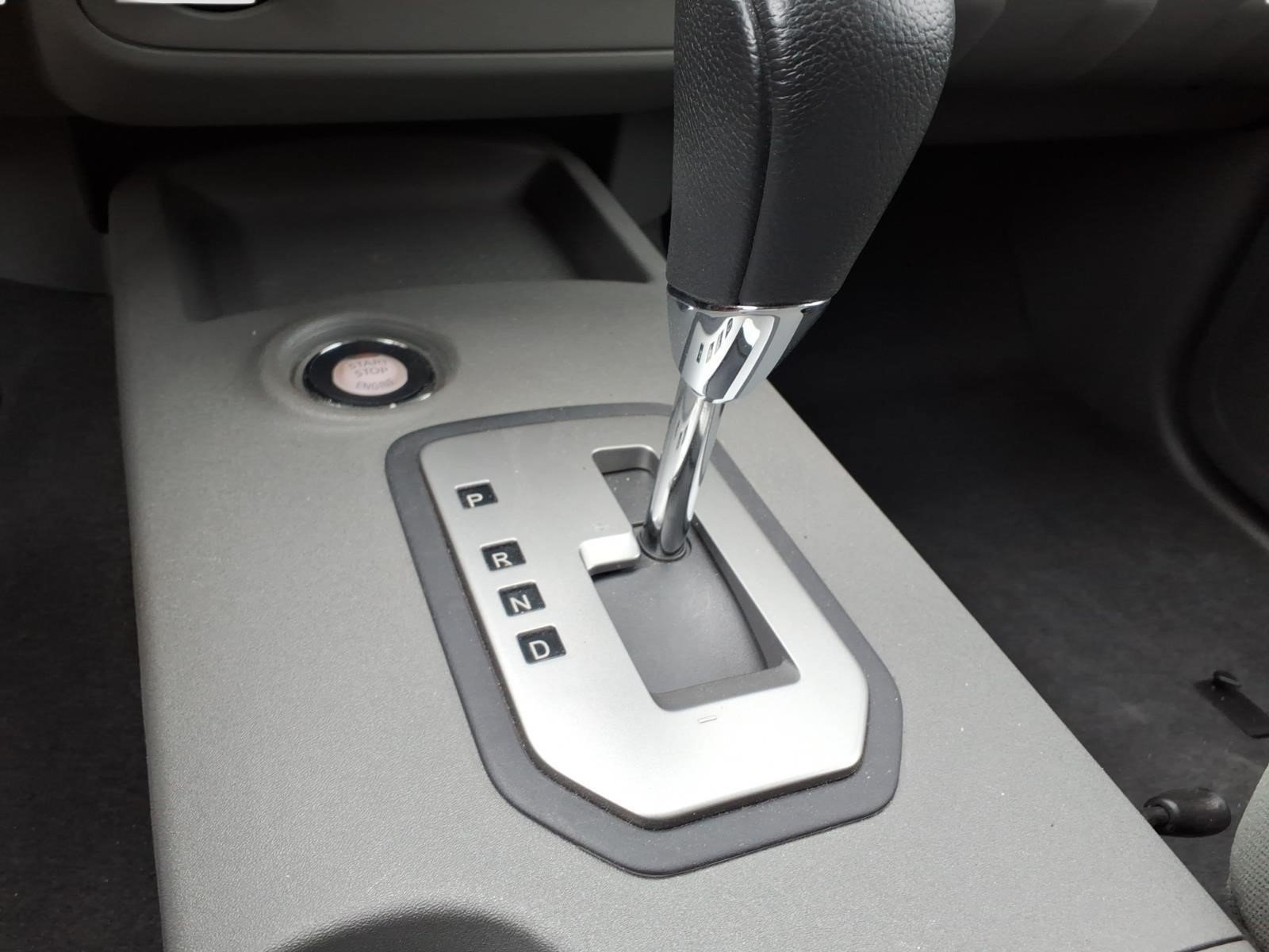 Used 2021 Nissan Frontier SV w/ Midnight Edition Floor Mats AWD/4WD image 22
