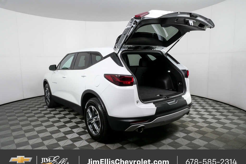 Certified 2025 Chevrolet Blazer LT FWD image 29
