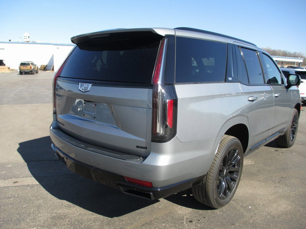 Used 2024 Cadillac Escalade Sport w/ LPO, ONYX Package image 5