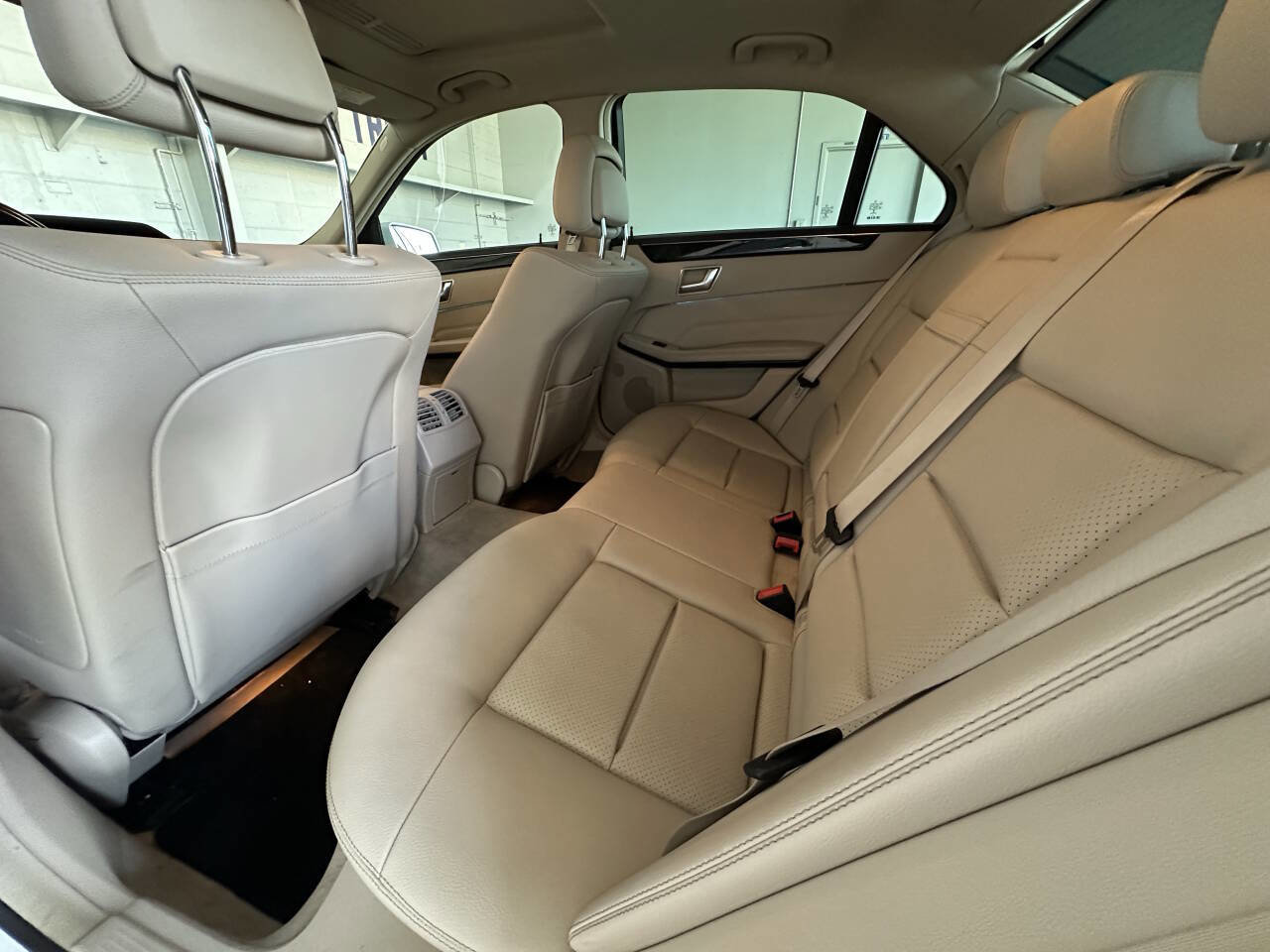 Used 2015 Mercedes-Benz E 350 Sedan image 24