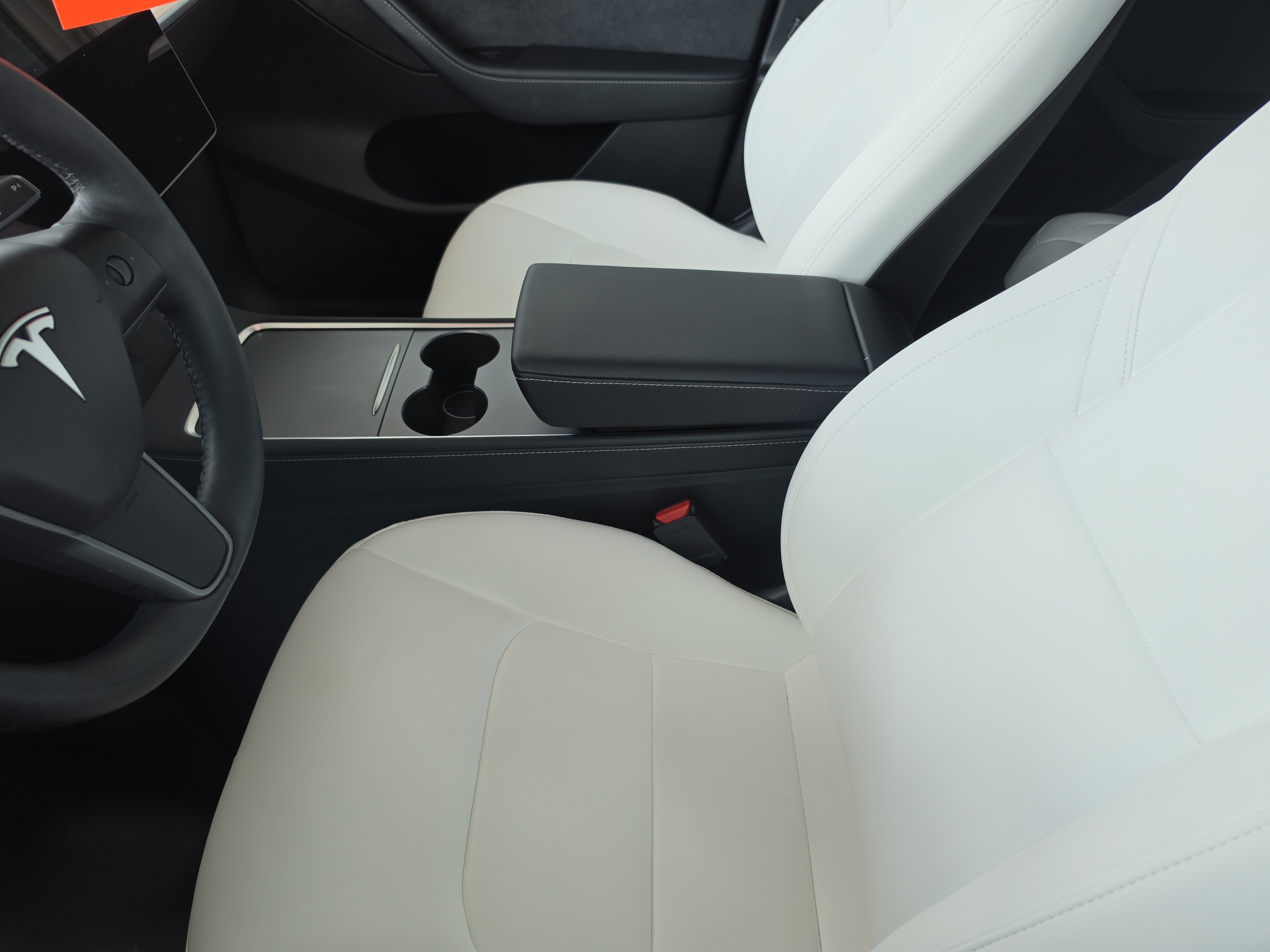 Used 2025 Tesla Model Y Long Range RWD image 16