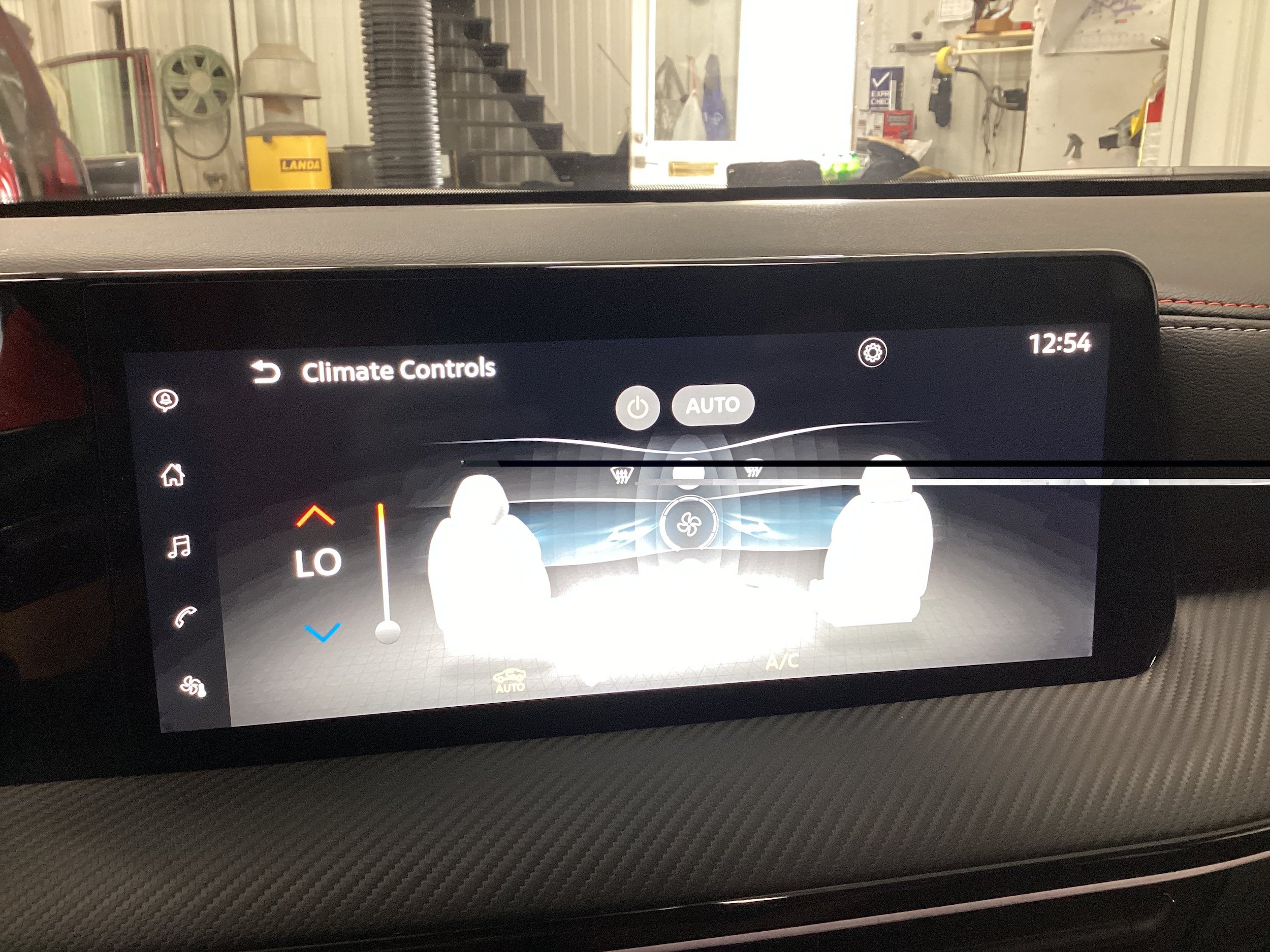 Used 2025 Nissan Kicks SR AWD/4WD image 23