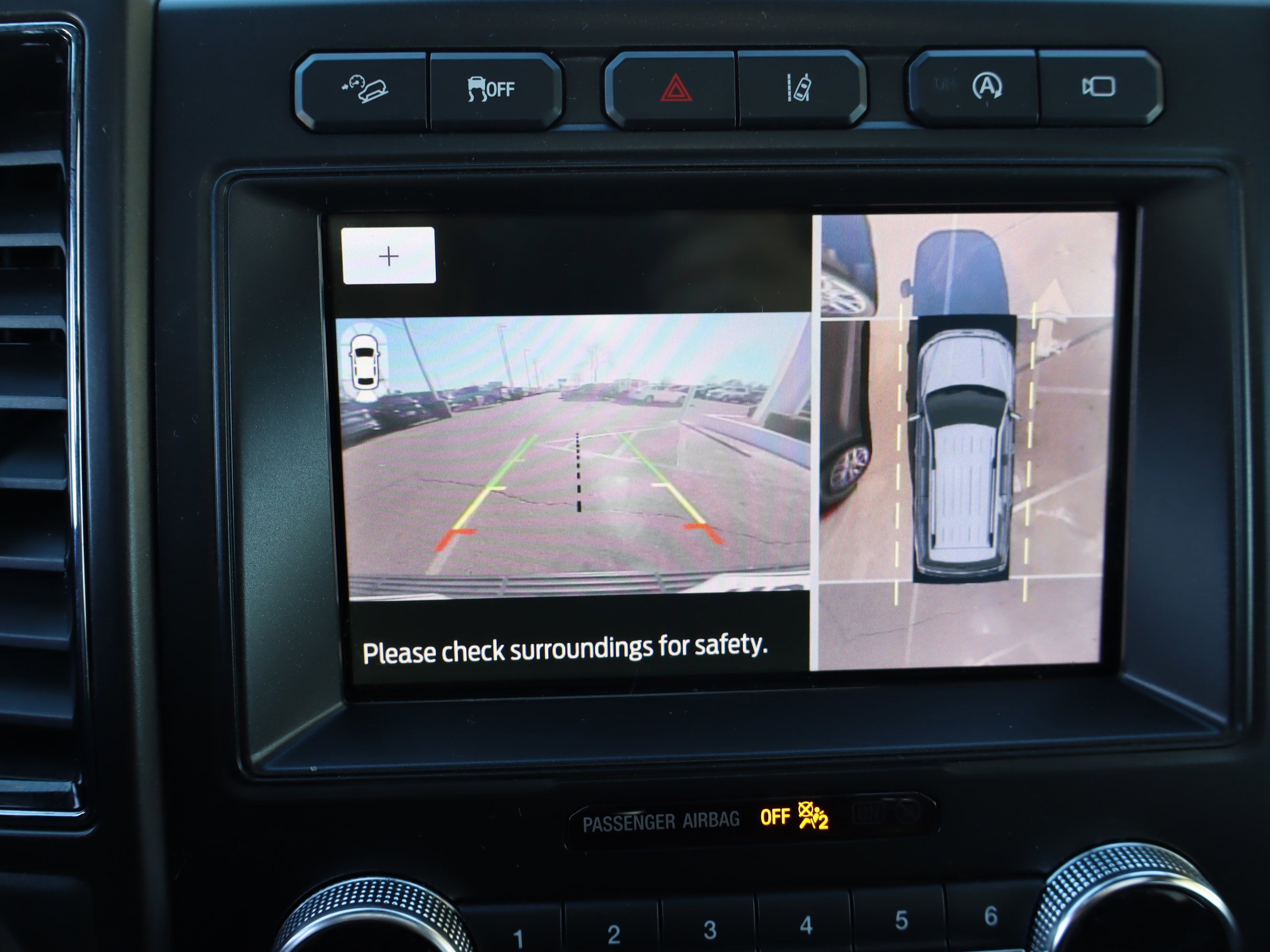 Used 2020 Ford Expedition Limited w/ Special Edition Package image 28