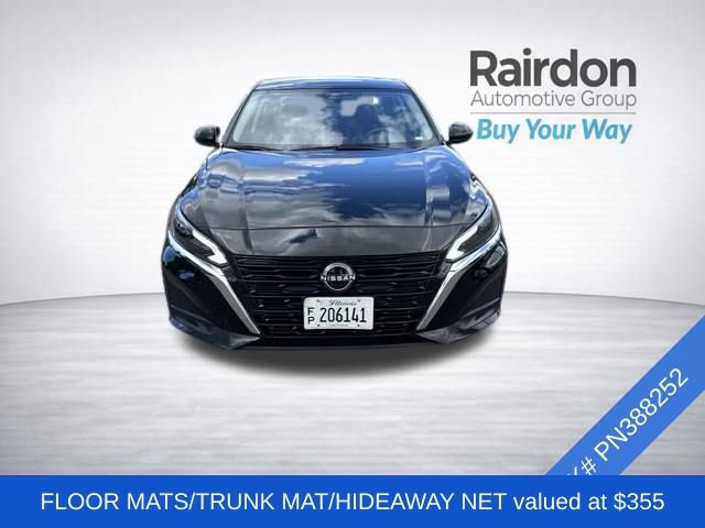 Used 2023 Nissan Altima 2.5 SV FWD image 2