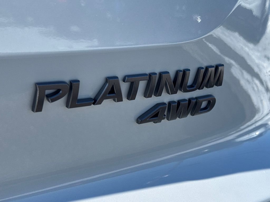 New 2026 Nissan Pathfinder Platinum image 44