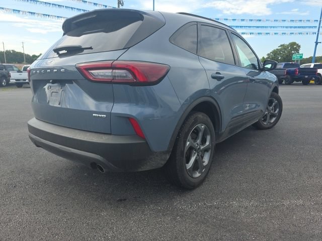 Used 2025 Ford Escape ST-Line Select AWD/4WD image 5