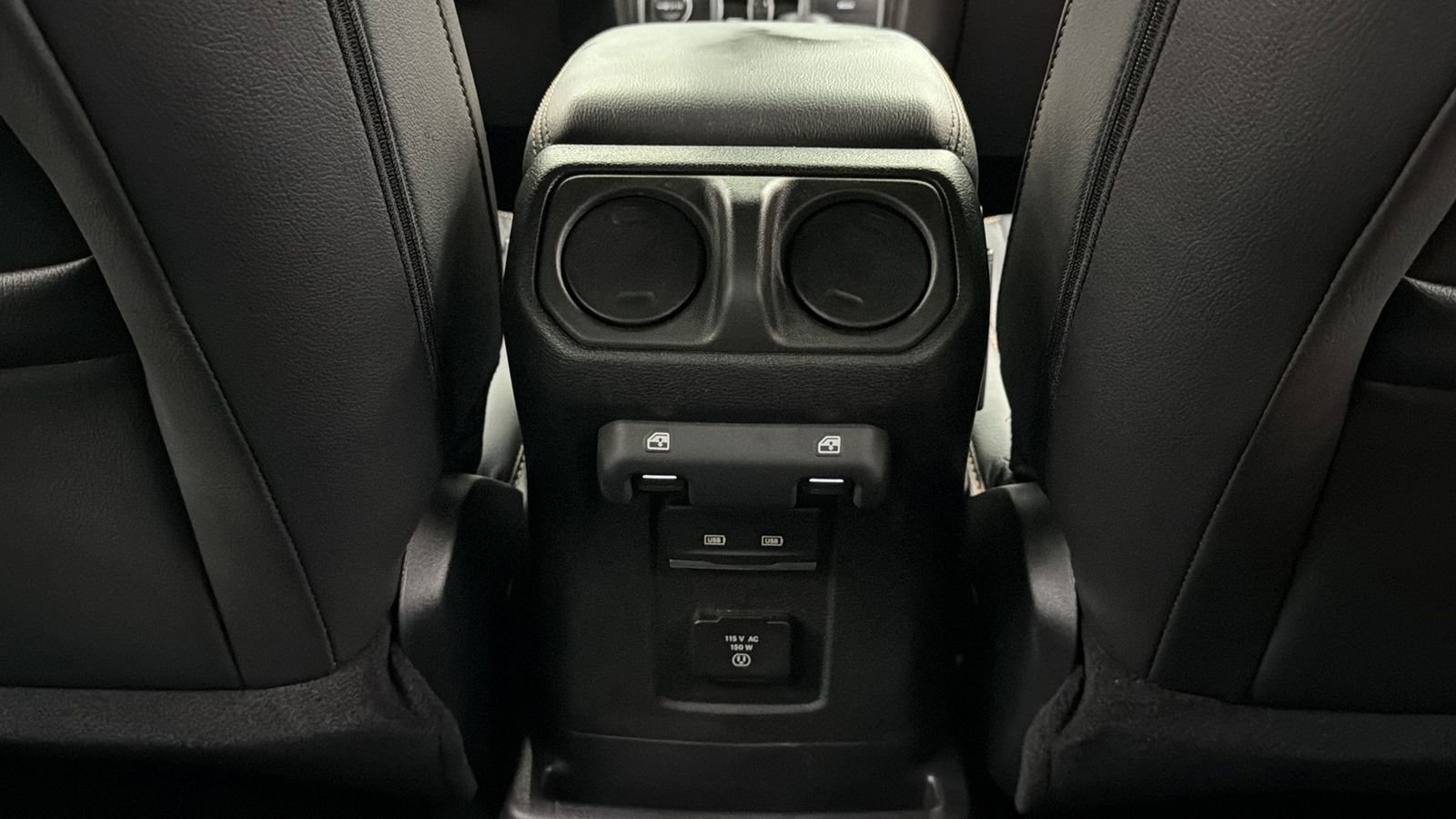 Used 2025 Jeep Wrangler Unlimited Sahara w/ Safety Group AWD/4WD image 46